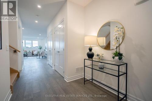 7507 Splendour Drive, Niagara Falls, ON - Indoor Photo Showing Other Room