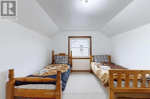 48 Moberly Street, Collingwood, ON - Indoor Photo Showing Bedroom