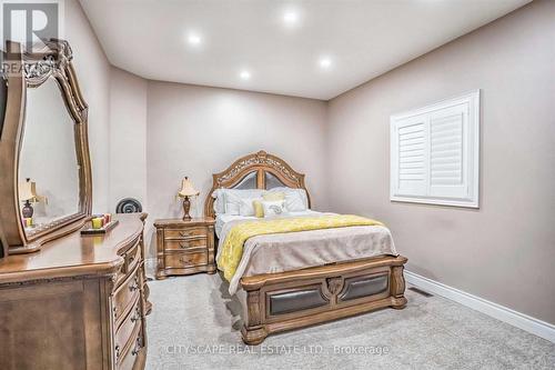 3274 Erin Centre Boulevard, Mississauga, ON - Indoor Photo Showing Bedroom