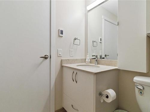 604-6609 Goodmere Rd, Sooke, BC - Indoor Photo Showing Bathroom