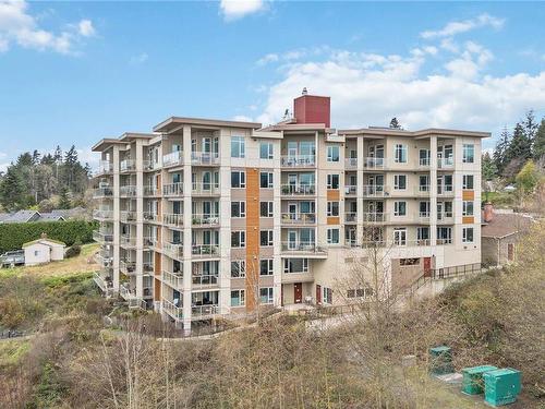 604-6609 Goodmere Rd, Sooke, BC - Outdoor With Balcony With Facade