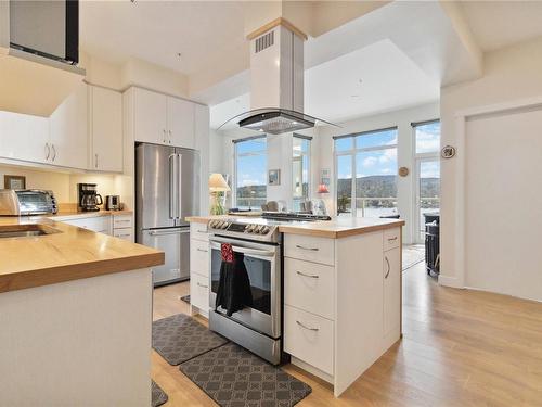 604-6609 Goodmere Rd, Sooke, BC - Indoor Photo Showing Kitchen With Upgraded Kitchen