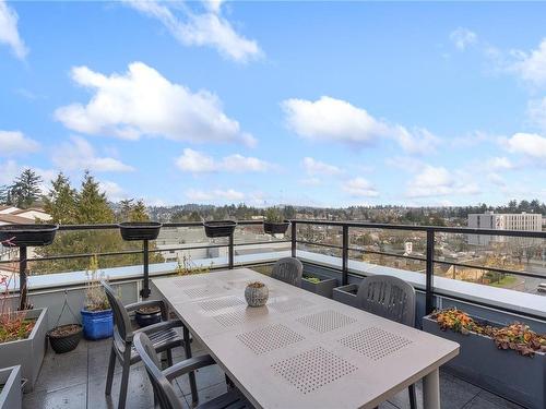 507-1450 Glentana Rd, View Royal, BC - Outdoor With View