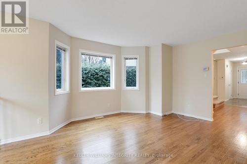 95 Springcreek Crescent, Ottawa, ON - Indoor Photo Showing Other Room