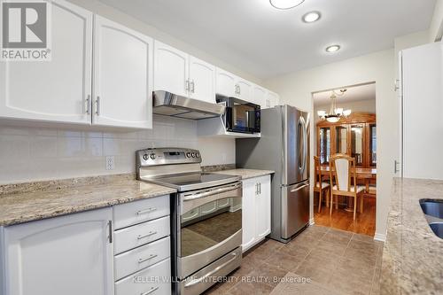 95 Springcreek Crescent, Ottawa, ON - Indoor Photo Showing Kitchen With Stainless Steel Kitchen