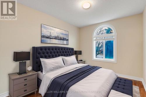 95 Springcreek Crescent, Ottawa, ON - Indoor Photo Showing Bedroom