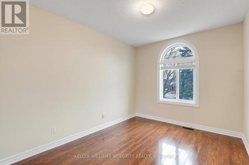 95 Springcreek Crescent, Ottawa, ON - Indoor Photo Showing Other Room