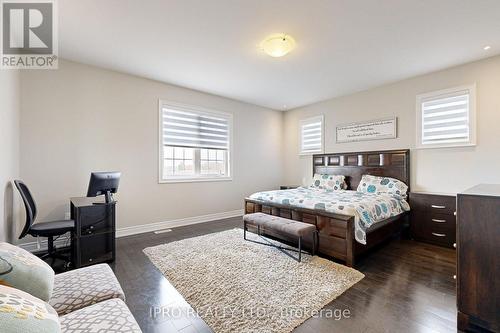 4 Brigham Avenue, Hamilton, ON - Indoor Photo Showing Bedroom