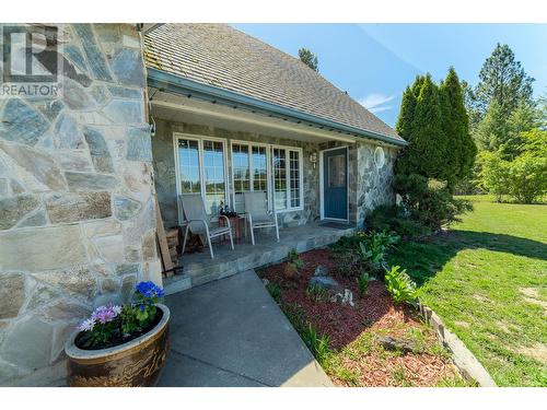 552 Wellspring Road, Creston, BC - Outdoor