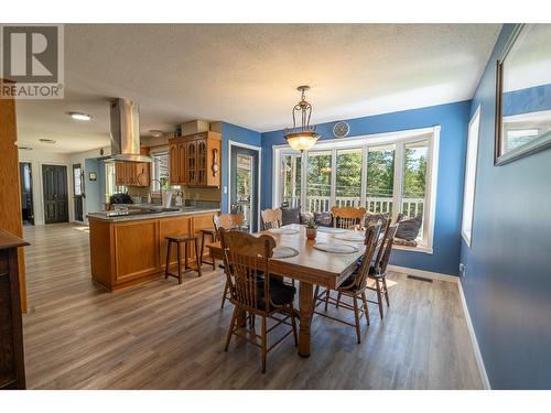 Dining Area - 552 Wellspring Road, Creston, BC - Indoor Photo Showing Dining Room