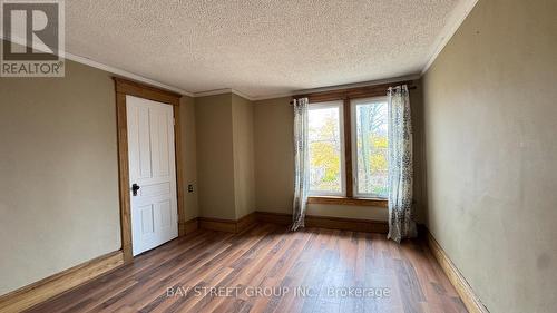 Upper - 5114 Mcrae Street, Niagara Falls, ON - Indoor Photo Showing Other Room