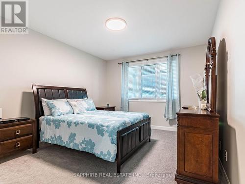 3931 Mitchell Crescent, Niagara Falls, ON - Indoor Photo Showing Bedroom