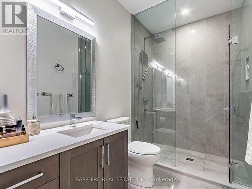 3931 Mitchell Crescent, Niagara Falls, ON - Indoor Photo Showing Bathroom