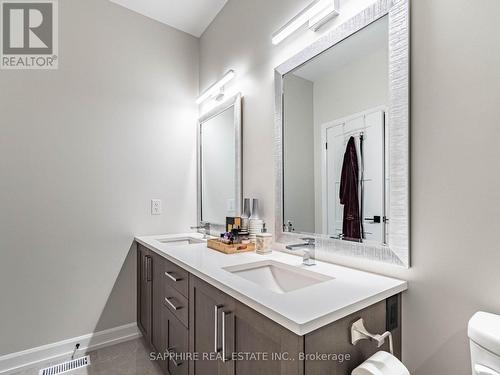 3931 Mitchell Crescent, Niagara Falls, ON - Indoor Photo Showing Bathroom