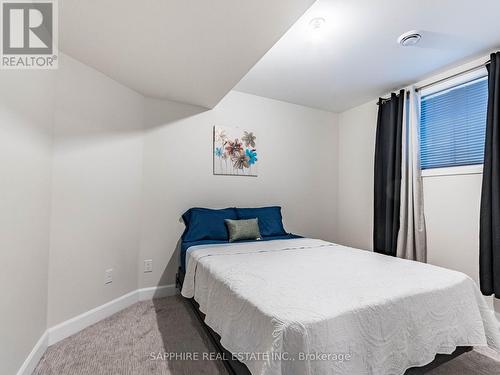 3931 Mitchell Crescent, Niagara Falls, ON - Indoor Photo Showing Bedroom