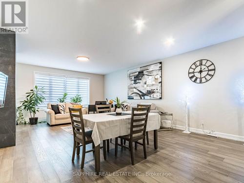 3931 Mitchell Crescent, Niagara Falls, ON - Indoor Photo Showing Dining Room