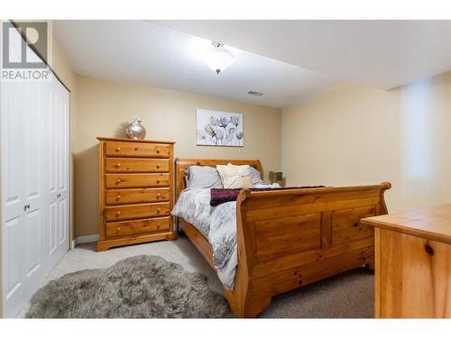 2404 Wiltse Drive, Penticton, BC - Indoor Photo Showing Bedroom