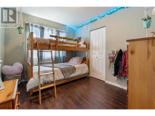 2404 Wiltse Drive, Penticton, BC - Indoor Photo Showing Bedroom