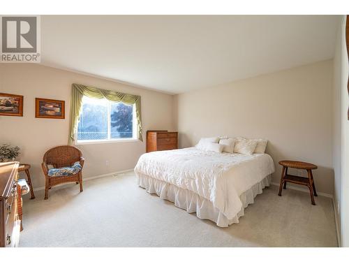 5888 Okanagan Landing Road Unit# 18, Vernon, BC - Indoor Photo Showing Bedroom