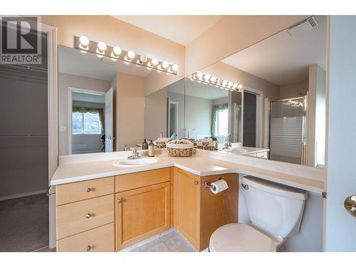 5888 Okanagan Landing Road Unit# 18, Vernon, BC - Indoor Photo Showing Bathroom