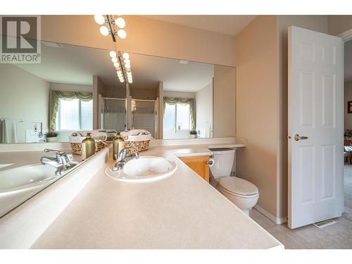 5888 Okanagan Landing Road Unit# 18, Vernon, BC - Indoor Photo Showing Bathroom