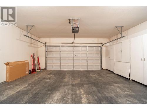 5888 Okanagan Landing Road Unit# 18, Vernon, BC - Indoor Photo Showing Garage