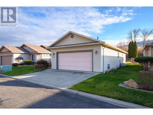 5888 Okanagan Landing Road Unit# 18, Vernon, BC - Outdoor With Facade