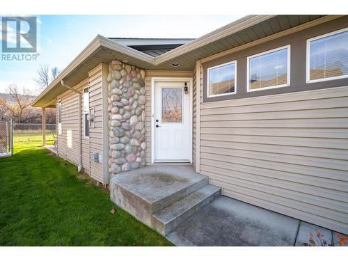 5888 Okanagan Landing Road Unit# 18, Vernon, BC - Outdoor With Exterior