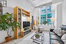 640 - 155 Dalhousie Street, Toronto, ON  - Indoor Photo Showing Living Room 