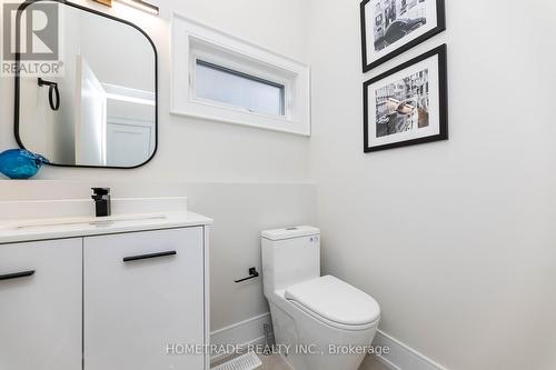 53 Culnan Avenue E, Toronto, ON - Indoor Photo Showing Bathroom