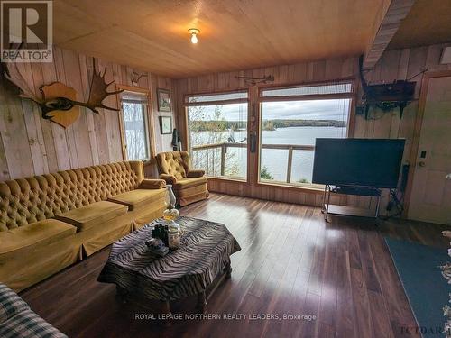 Lot 18 Mattagami Lake, Sudbury Remote Area, ON - Indoor Photo Showing Living Room