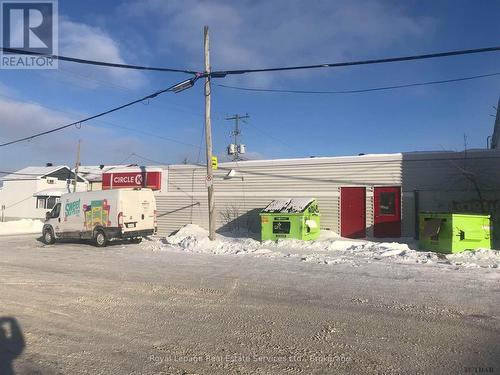 60 Dwyer Avenue, Timmins (Main Area), ON 