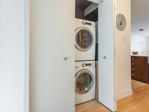 Salle de lavage - 4-5160 Rue St-Ambroise, Montréal (Le Sud-Ouest), QC - Indoor Photo Showing Laundry Room