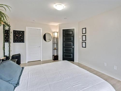 Master bedroom - 96 Rue Irma-Levasseur, Gatineau (Buckingham), QC - Indoor Photo Showing Bedroom