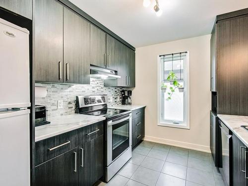 Kitchen - 96 Rue Irma-Levasseur, Gatineau (Buckingham), QC - Indoor Photo Showing Kitchen With Upgraded Kitchen