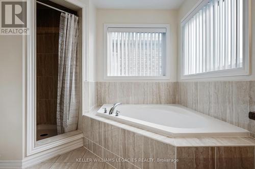 865 O'Reilly Crescent, Shelburne, ON - Indoor Photo Showing Bathroom