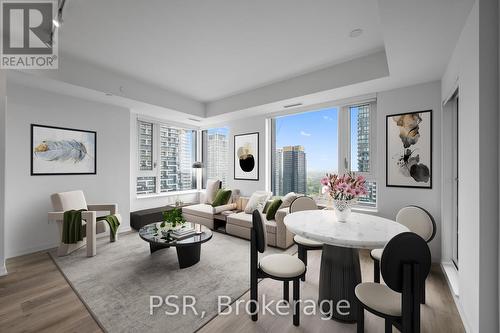 3414 - 101 Roehampton Avenue, Toronto, ON - Indoor Photo Showing Dining Room