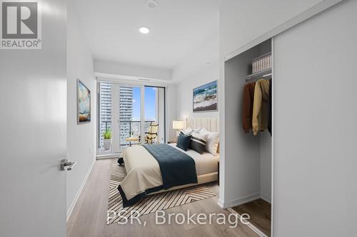 3414 - 101 Roehampton Avenue, Toronto, ON - Indoor Photo Showing Bedroom