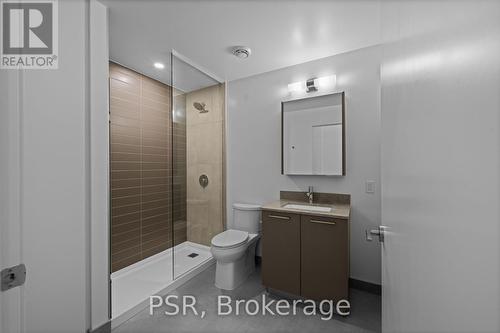 3414 - 101 Roehampton Avenue, Toronto, ON - Indoor Photo Showing Bathroom