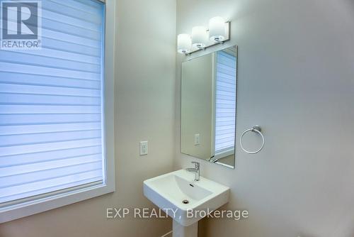 505 Marcato Lane, Ottawa, ON - Indoor Photo Showing Bathroom