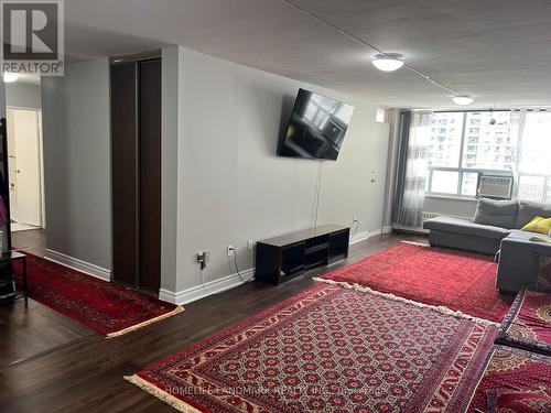 716 - 370 Dixon Road, Toronto, ON - Indoor Photo Showing Living Room