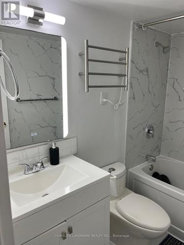 716 - 370 Dixon Road, Toronto, ON - Indoor Photo Showing Bathroom