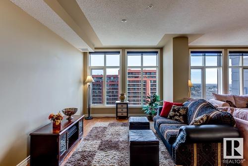 #1701 9020 Jasper Av Nw, Edmonton, AB - Indoor Photo Showing Living Room