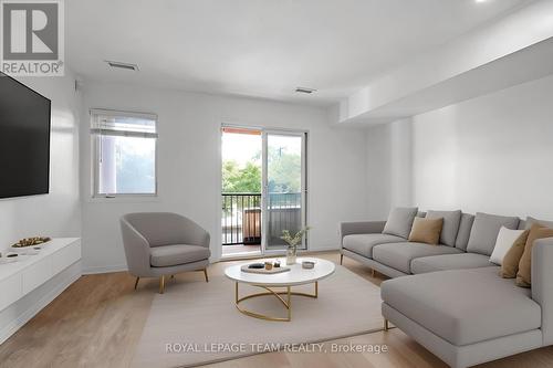 270 King Edward Avenue, Ottawa, ON - Indoor Photo Showing Living Room