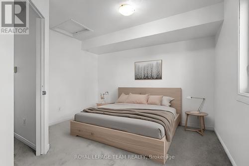 270 King Edward Avenue, Ottawa, ON - Indoor Photo Showing Bedroom