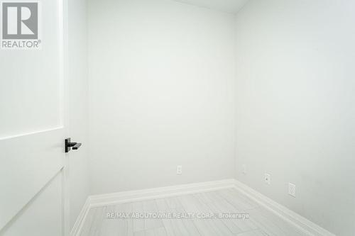 214 - 257 Millen Road, Hamilton, ON - Indoor Photo Showing Other Room