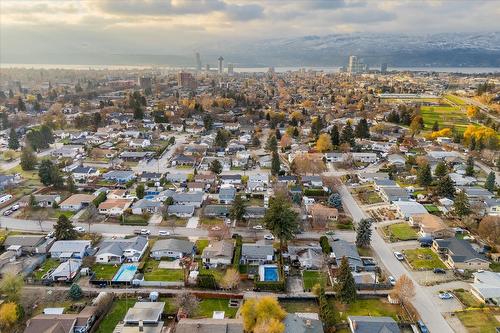 1397 Braemar Street, Kelowna, BC - Outdoor With View