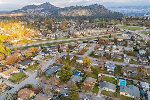 1397 Braemar Street, Kelowna, BC - Outdoor With View