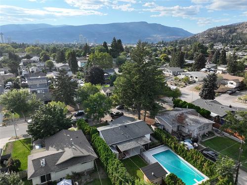 1397 Braemar Street, Kelowna, BC - Outdoor With View