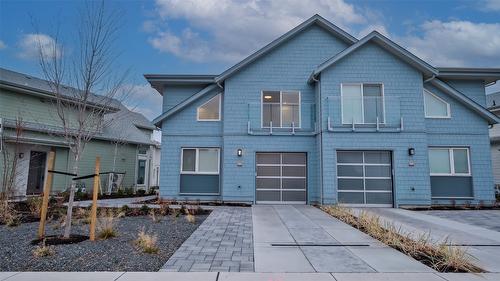 3040 Landry Crescent, Summerland, BC - Outdoor With Facade